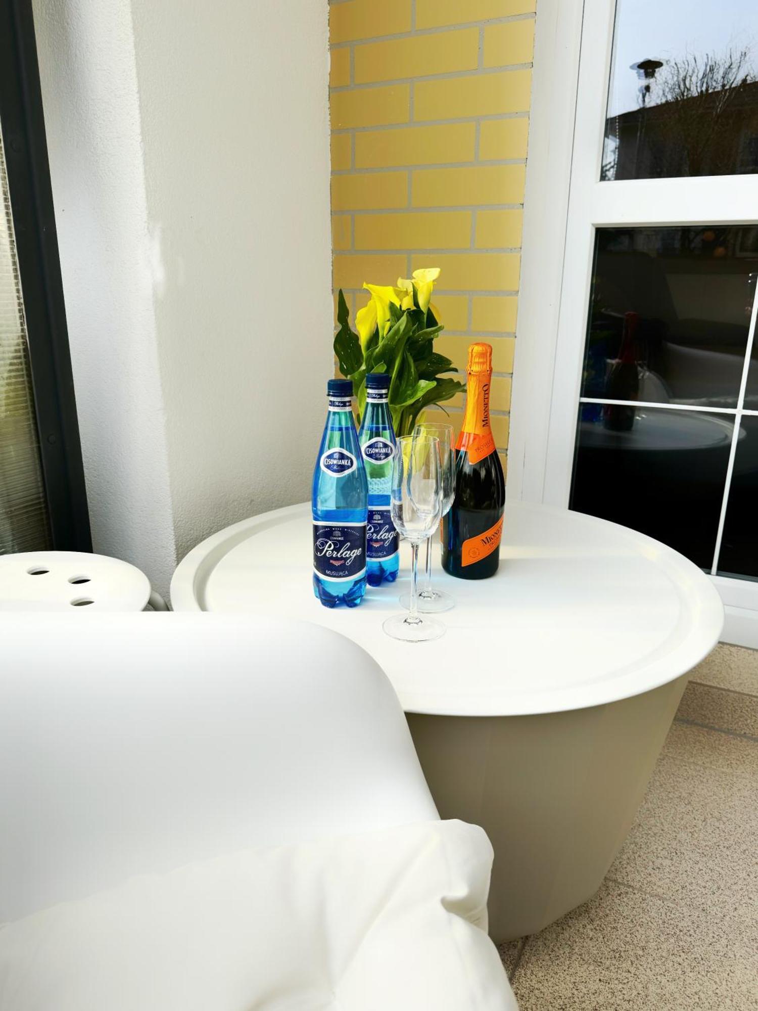 Baltic Apartament Studio Z Ogrodkiem Grzybowo Kolobrzeg Екстериор снимка