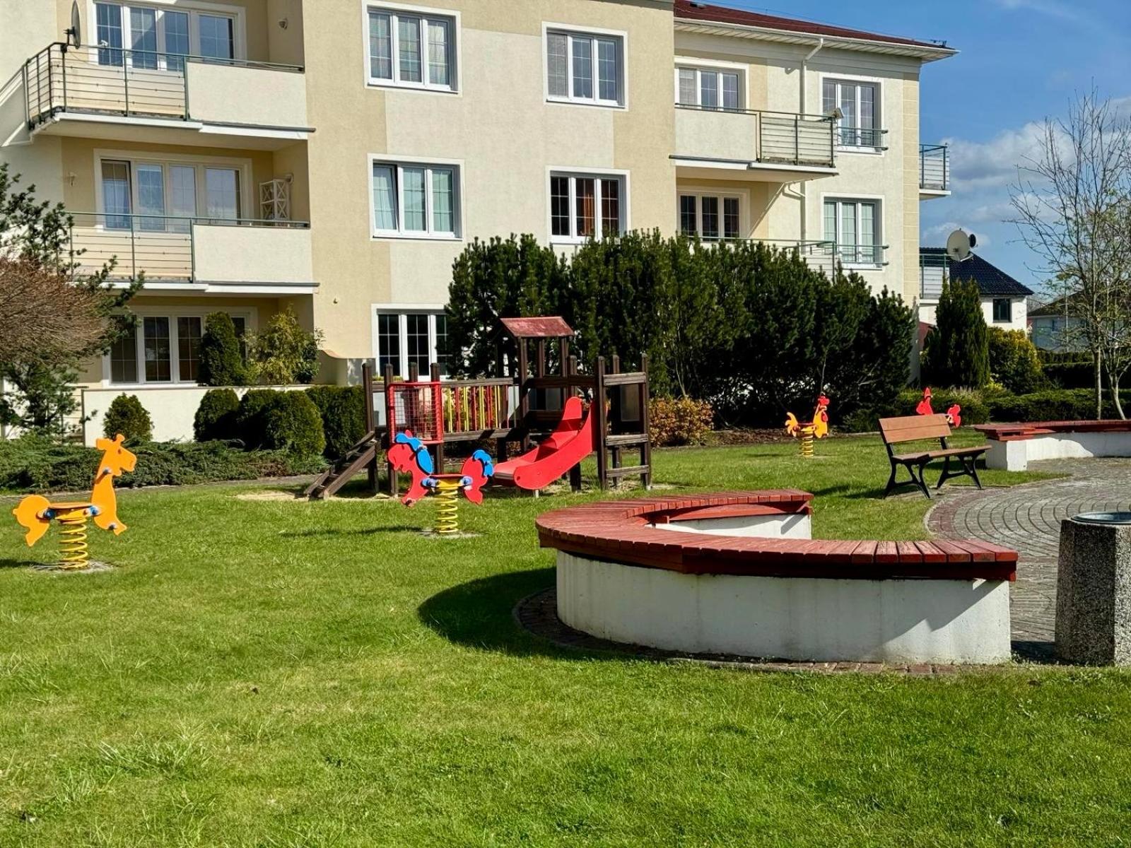 Baltic Apartament Studio Z Ogrodkiem Grzybowo Kolobrzeg Екстериор снимка